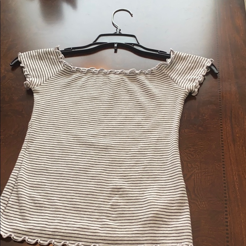 Black&White Striped Shirt - Picture 2 of 5